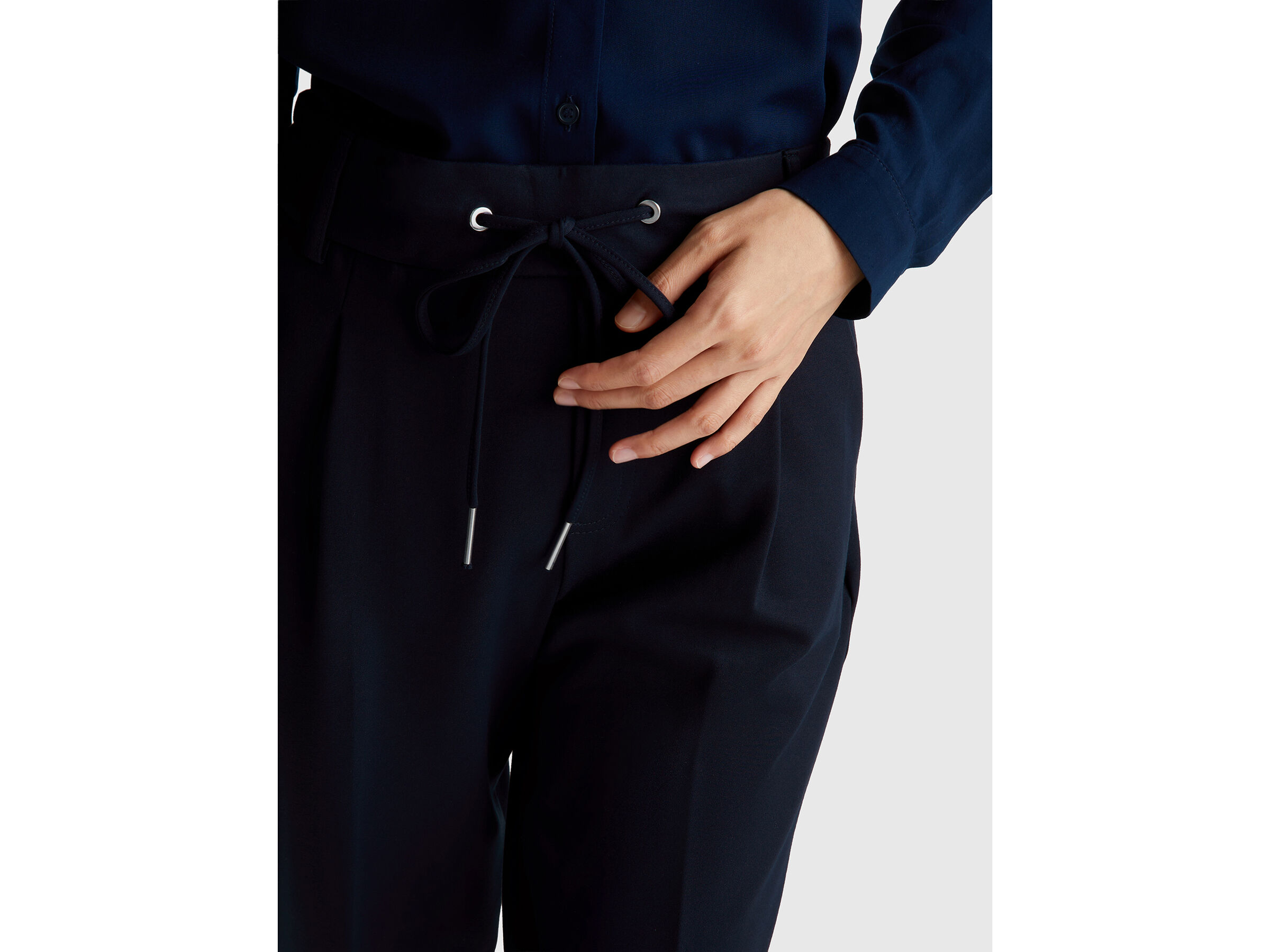 TROUSERS Women image number 4